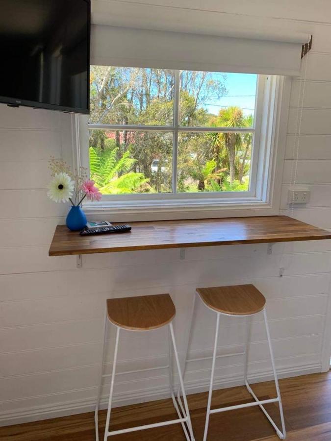 The Wandering Duck - Heritage Tiny House Strahan Eksteriør billede
