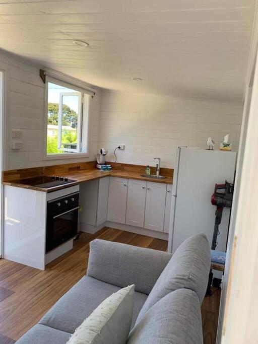 The Wandering Duck - Heritage Tiny House Strahan Eksteriør billede